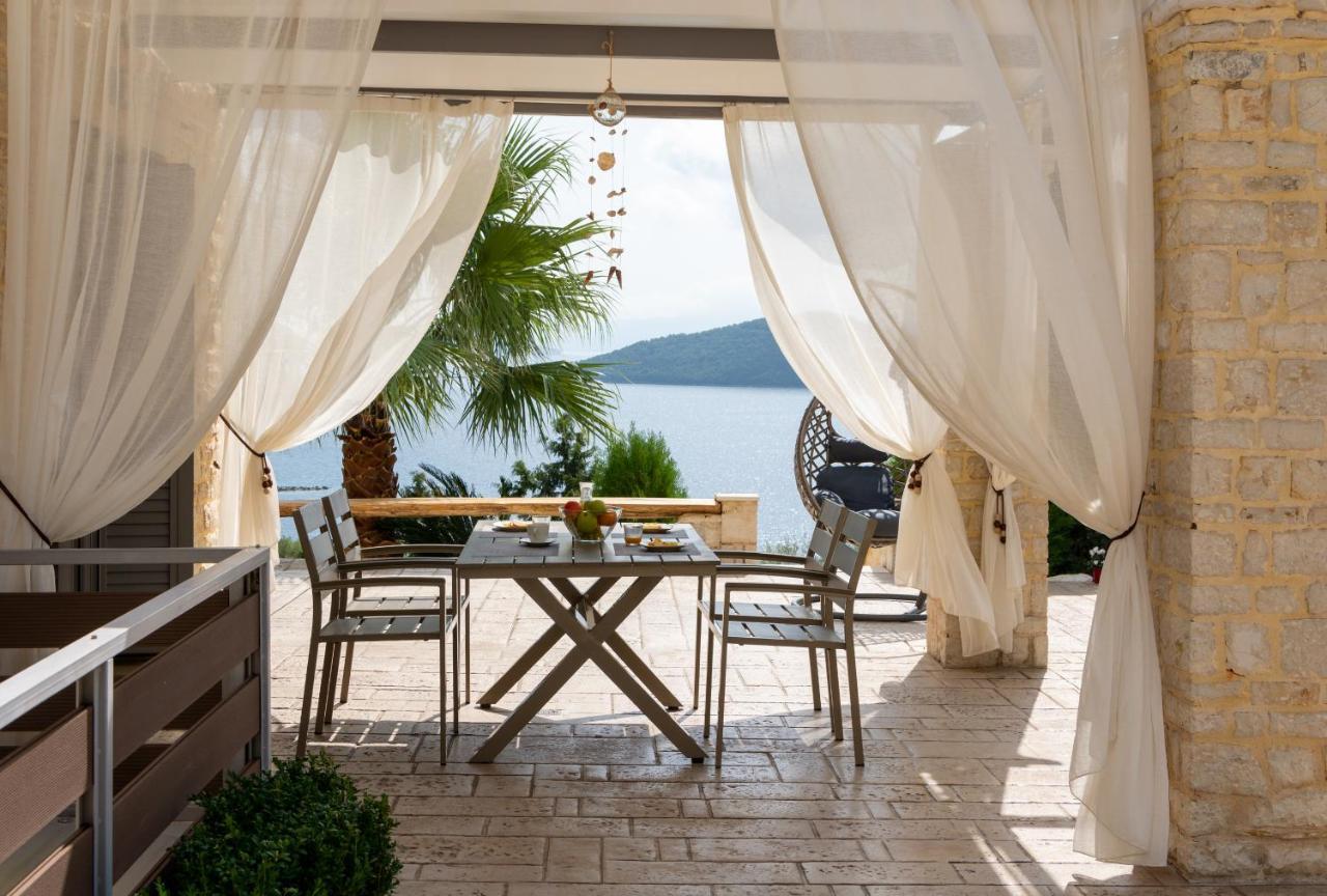 Ionian Diamond Villas Mikros Gialos Luaran gambar