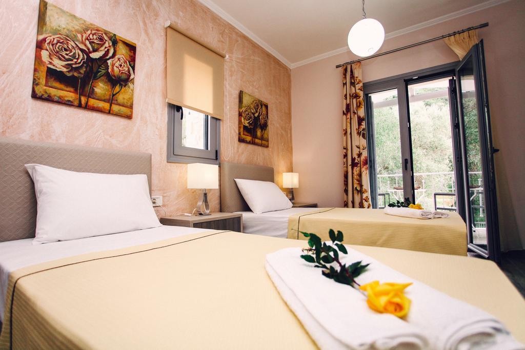 Ionian Diamond Villas Mikros Gialos Luaran gambar
