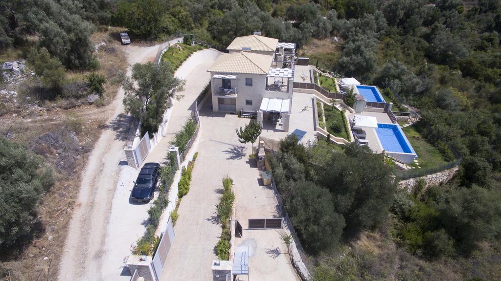 Ionian Diamond Villas Mikros Gialos Luaran gambar